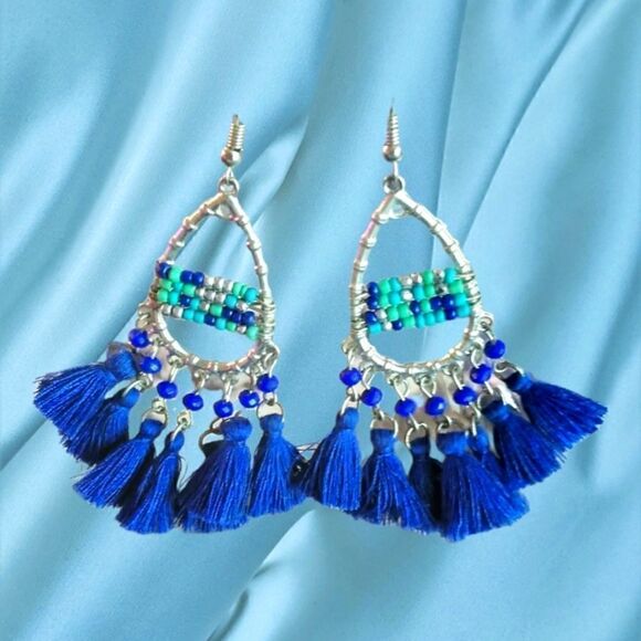 EARRINGS FAN  Tone Wires Turquoise BEADING - Picture 1 of 3